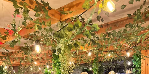 Salsa and Bachata Pop-Up at Bar Vegan!\ud83d\udc83\ud83c\udffb