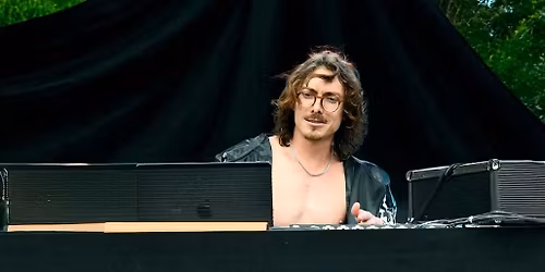 Parking Marc Rebillet