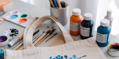 Howland Green: Tote Bag Decorating