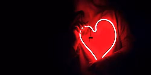 THE HEART AND CLOWN- Hastings- UK