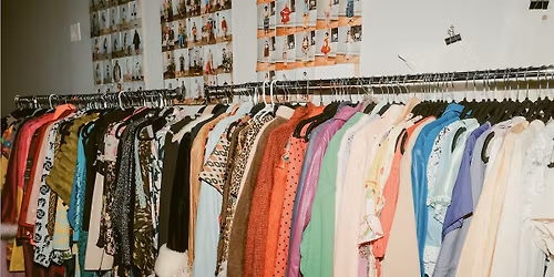 Dauphinette's Color Tag Vintage Sale