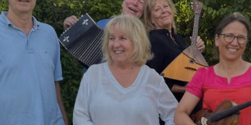 Evialla och Vulkanteaterns Improvisationsteater