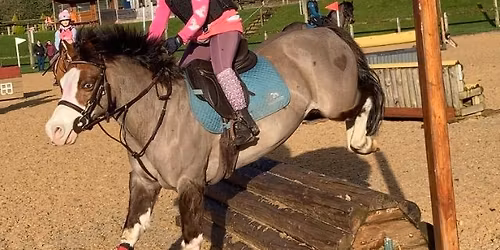 Fieldhouse Arena Eventing Clinic
