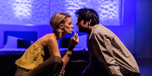 Ni\u015fte fete de Neil LaBute (r. Laura Moldovan)