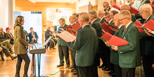 Choral performance in the galleries