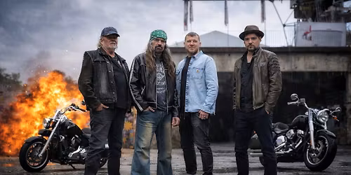 CD Taufe " Far from over" Light Food