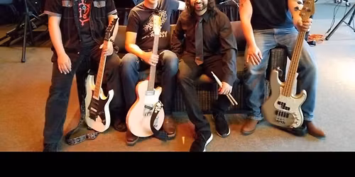 Outlet live at Annabella's House of Mozzarella