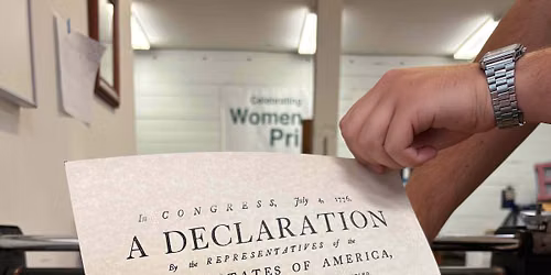 Print the Declaration of Independence 