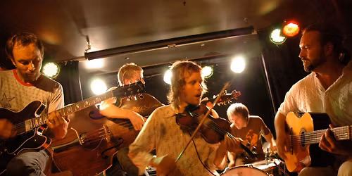 Kniv og Taffel "Tafler julen inn" p\u00e5 Bl\u00e5