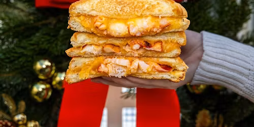 \ud83e\udd9e\ud83d\ude9a Cousins Maine Lobster Rolls Into Santa Monica \u2013 Near Trader Joe\u2019s \ud83c\udf34\ud83c\udf0a