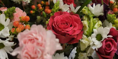DIY Mini Floral Arrangement Workshop at Blue Cafe