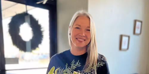 Floral Design Workshop- Holiday Centerpiece 