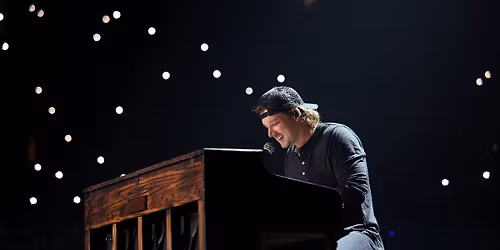 Morgan Wallen, Thomas Rhett, Gavin Adcock, & Vincent Mason