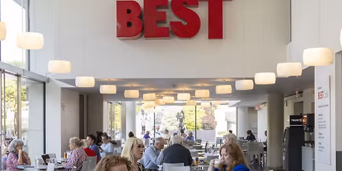 Best Caf\u00e9 Event | Thursday Trivia Night