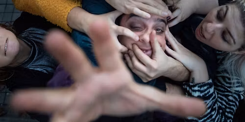 \u03a0\u039b\u0391\u03a3\u03a4\u0395\u039b\u0399\u039d\u0397 | Vassily Sigarev | \u0398\u03ad\u03b1\u03c4\u03c1\u03bf \u0391\u03c5\u03bb\u03b1\u03af\u03b1