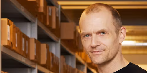 Foredrag med Adam Jon Kronegh