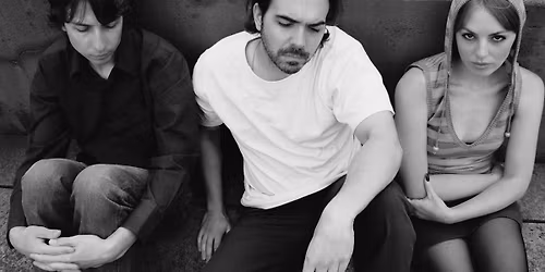 Acopia \/ Revolver \/ Pres. av FKP Scorpio