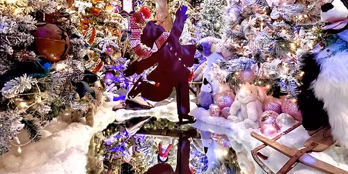 Billie’s Santa Lane