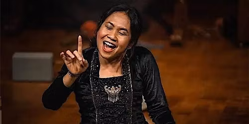 Peni Candra Rini, Andy McGraw, Alan Biller