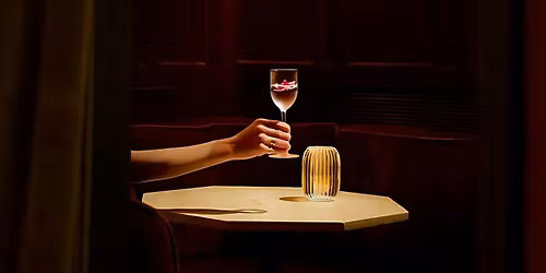 Complimentary Tasting: Riley