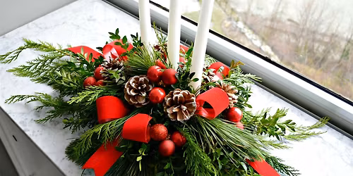 Christmas Table Arrangement - 12\/1