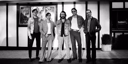 JET - Down The Moonlit Mile Revue