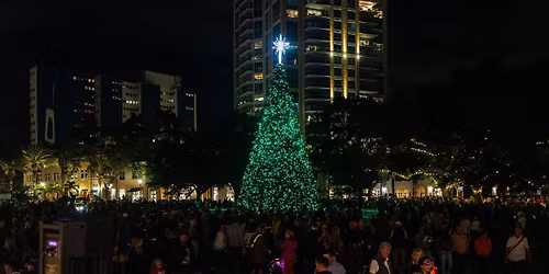 Santa Parade & Tree Lighting
