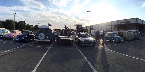 Cruise & catch up night!