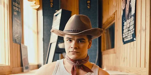 Tobias Sten | Kulturhuset Stadsteatern