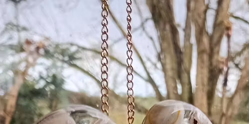 Resin suncatcher workshop