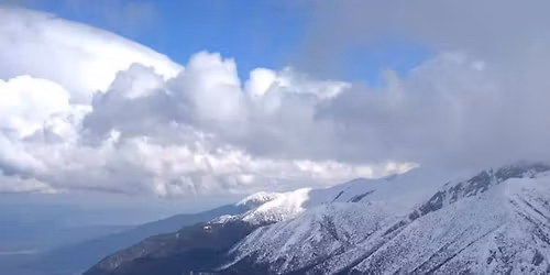 Хижа Яворов, връх Албутин и Даутов връх 