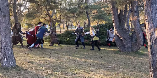 Szitu\u00e1ci\u00f3s kardoz\u00e1s biztons\u00e1gosan - LARP harc workshop