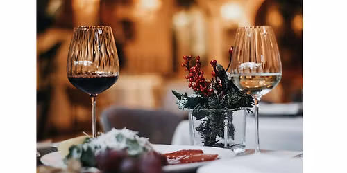 Santa pours - Christmas wines