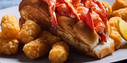 Cousins Maine Lobster in Roseville: Sonrisa Senior Living