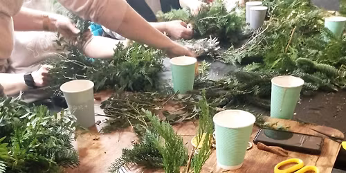 Weekend Grapevine - Christmas Wreath-making Workshop