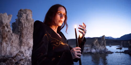 Chelsea Wolfe: THE DARK World Tour