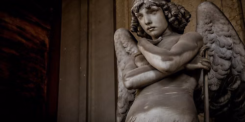 Anime in Marmo: Viaggio Segreto nel Cimitero Staglieno dell'Ottocento