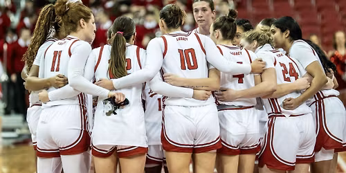 Minnesota Golden Gophers at Wisconsin Badgers Womens Basketball at Kohl Center