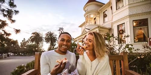 Cousins Maine Lobster at 7600 Broadway