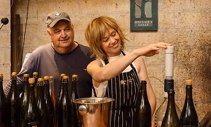 Fizzology @ Sinclairs Gully. Sparkling Winemaker For The Day!