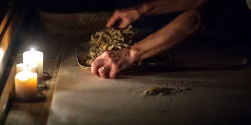 Abitare il silenzio. Parole, musica e pane condiviso