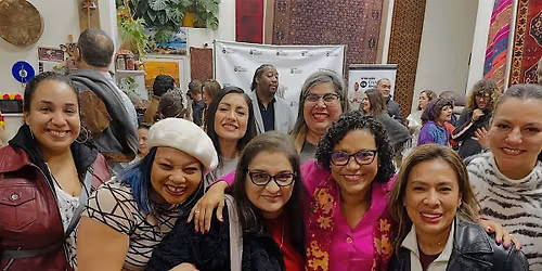 El Camino Hacia la Libertad Financiera Para la Mujer Latina