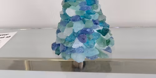 7 PM SEA GLASS CHRISTMAS TREE