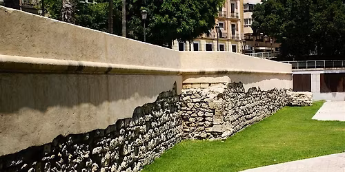 Itinerario  arqueol\u00f3gico por el Casco antiguo