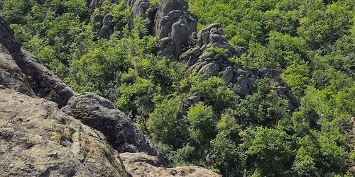 \u041c\u0430\u043d\u0430\u0441\u0442\u0438\u0440\u0441\u043a\u0438\u0442\u0435 \u0441\u043a\u0430\u043b\u0438, \u041e\u0440\u043b\u0438 \u043a\u0430\u043c\u044a\u043a \u0438 \u0422\u0430\u0435\u043d \u0423\u0441\u0442\u0438\u043d\u0441\u043a\u0438 \u0432\u043e\u0434\u043e\u043f\u0430\u0434 \u0432 \u0420\u043e\u0434\u043e\u043f\u0438\u0442\u0435