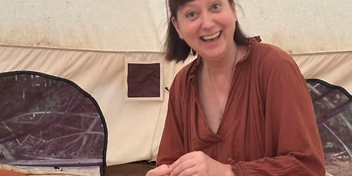 Collective Tarot Reading with Karen Joy