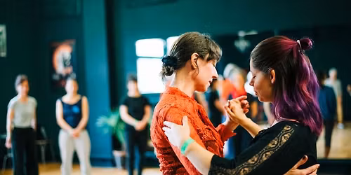 One day intensive Bl\u00fcesli with Brenda Russell (USA)