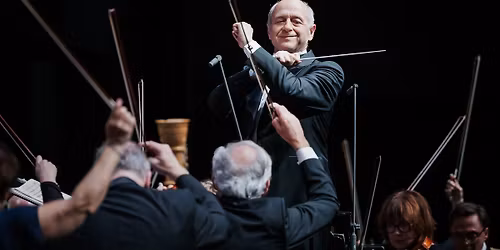 Budapest Festival Orchestra conducted by Iv\u00e1n Fischer