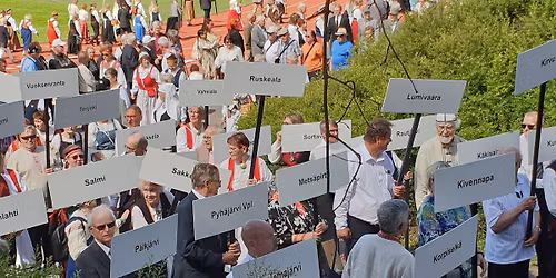 Juhlakulkue Karjalaisilla kes\u00e4juhlilla su 14.6.