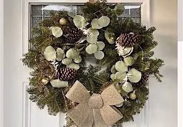 Fresh Wreath Workshop at Beech Kombucha